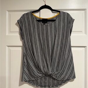 W5 Black and White Striped Short Sleeve Top